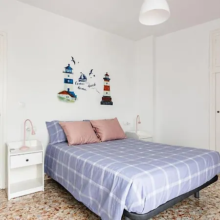 Apartamento Completo Con 3 Amplios Dormitorios Y Gran Azotea Privada Nerja Exterior photo