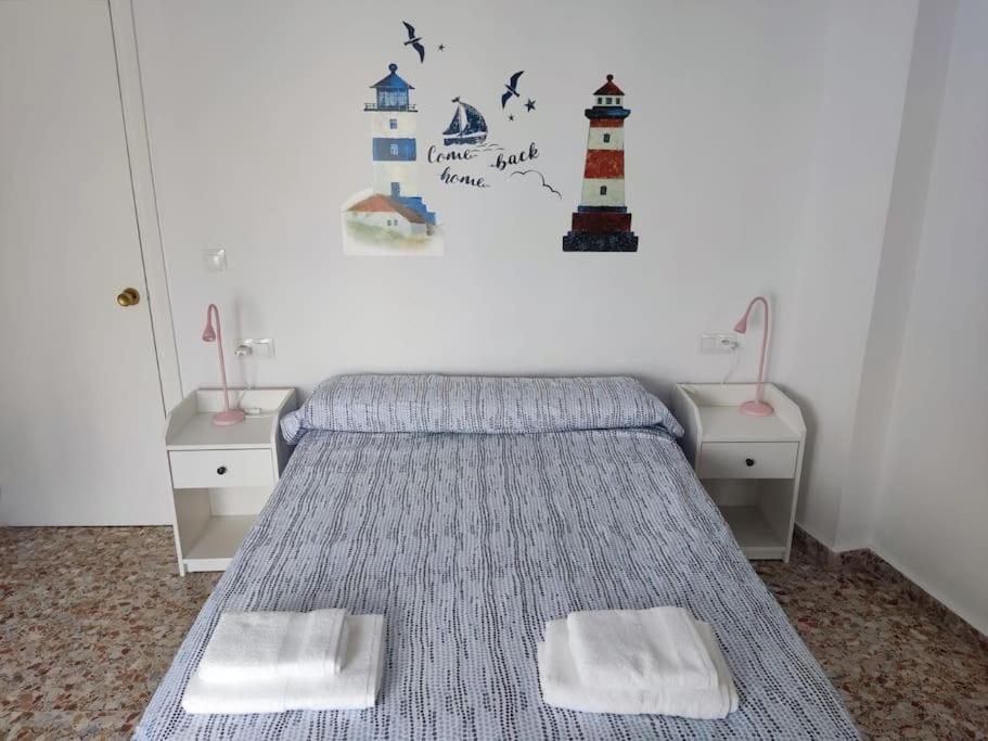 Completo Con 3 Amplios Y Gran Azotea Privada Appartamento Nerja