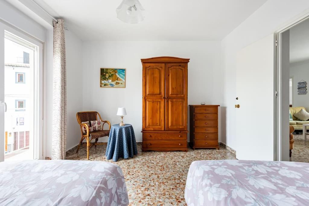 Appartamento Completo Con 3 Amplios Y Gran Azotea Privada *